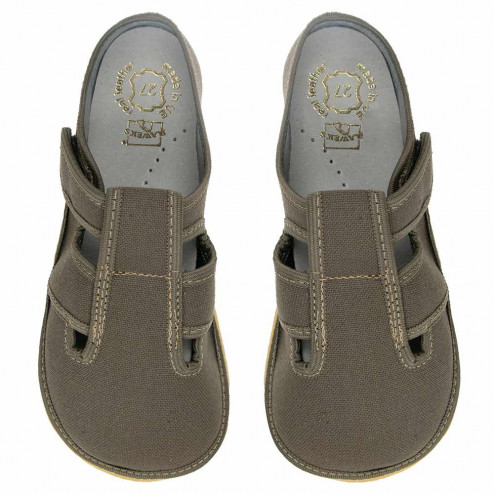 buty-kapcie-wiosenne-letnie-do-przedszkola-barefoot-brazowe-gladkie-raweks-zuzia-Z30