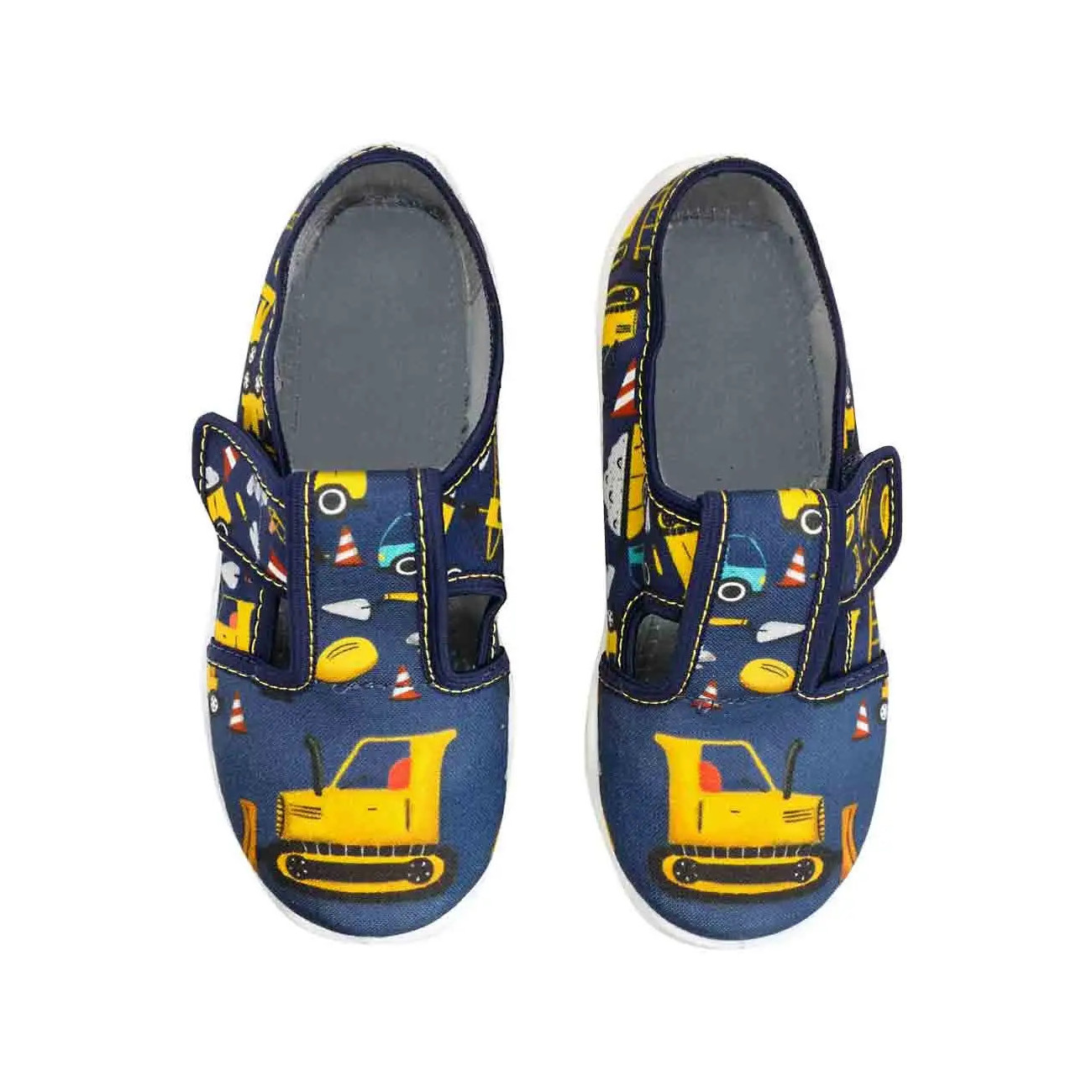 buty-chlopiece-raweks-na-rzep-w-koparki1 buty-chlopiece-raweks-na-rzep-w-koparki1